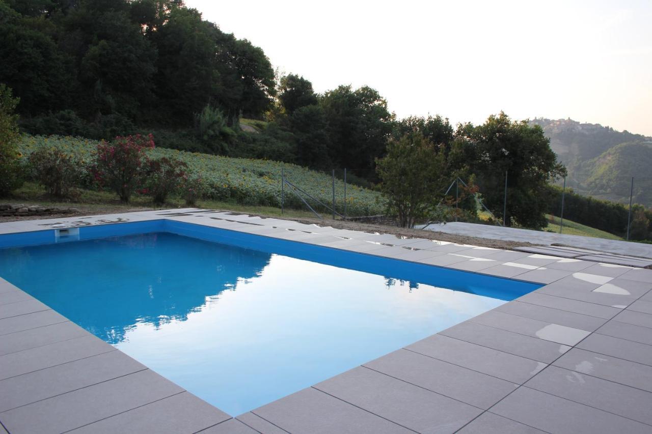 Casale Fontanile Bed&Breakfast Smerillo Esterno foto