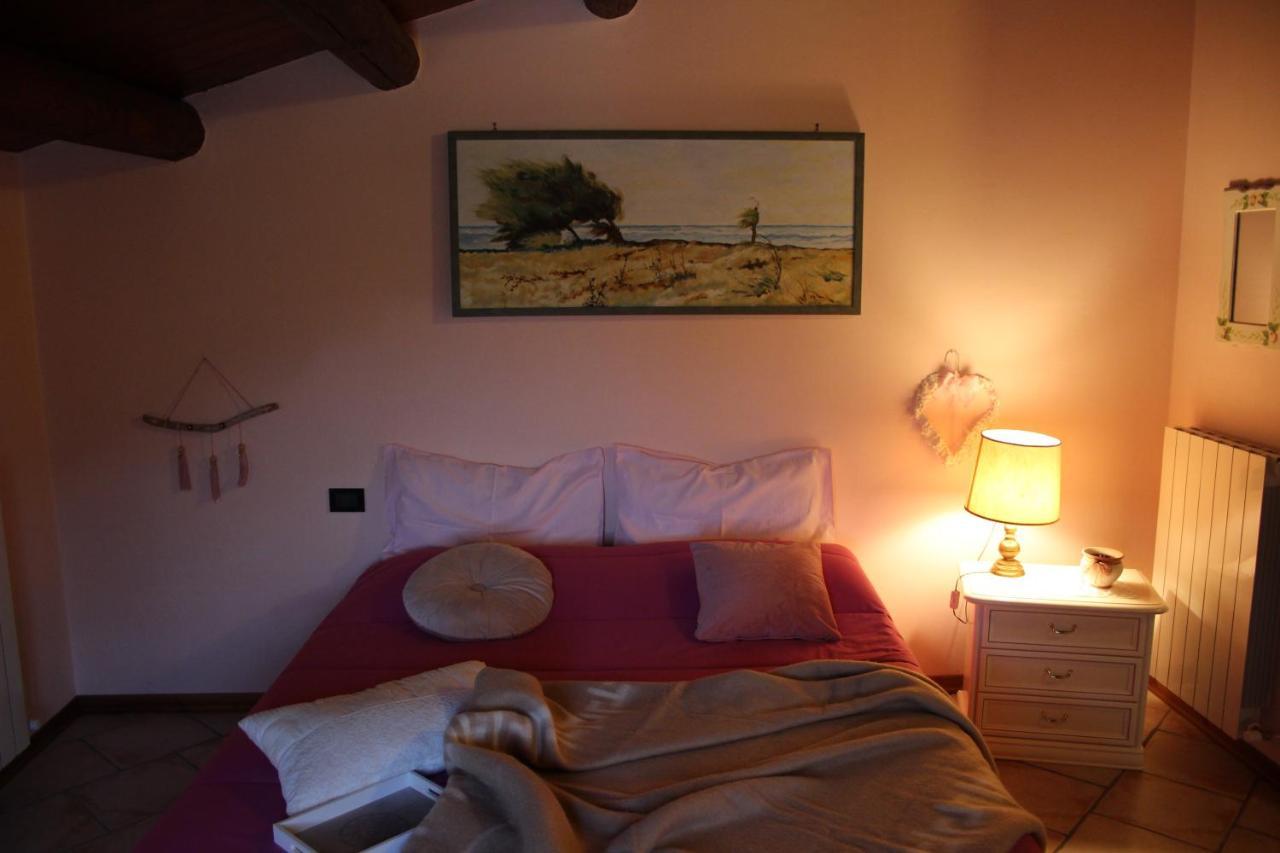 Casale Fontanile Bed&Breakfast Smerillo Esterno foto
